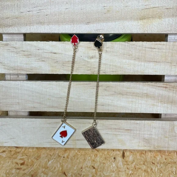 Card Earrings - Picture 1 of 2